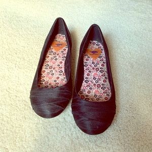 EUC rocket dog wedges